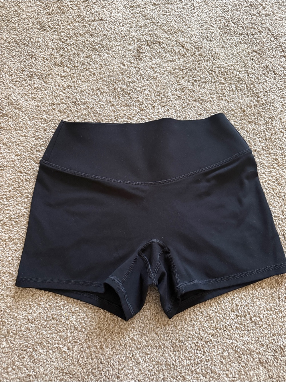 Pure Luxe Fabletics 2 inch, black, seamless spandex shorts. Size women’s small.
